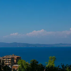 https://valle-suite-with-garden.it-tuscanyhotel.com