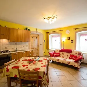 https://casa-zambelli.hotelinveneto.com