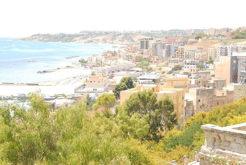Garibaldi Relais Bed & Breakfast Sciacca 3*,